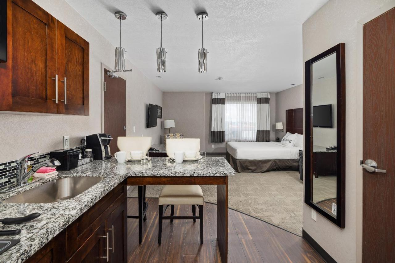 Home Inn & Suites Yorkton Luaran gambar