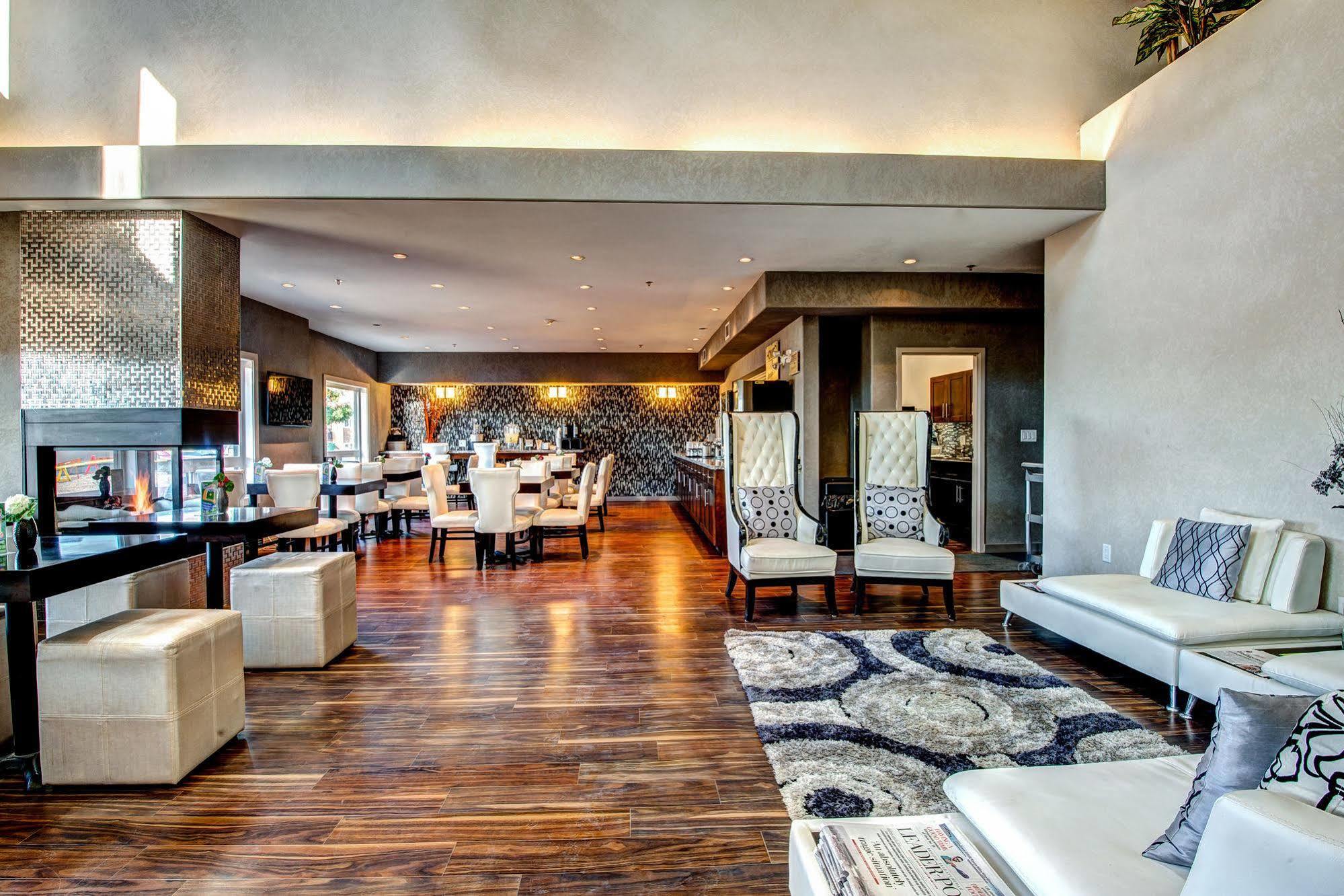 Home Inn & Suites Yorkton Luaran gambar